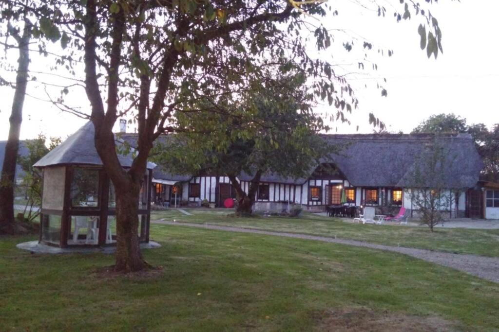 Chaumière du Château d'ô ,Gite 17 couchages Goupil-Othon Exterior foto